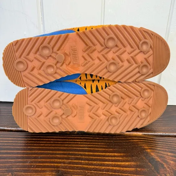 PUMA x Kellogg’s Tony the Tiger Blue Suede Sneakers – Men’s Size 9 (US)