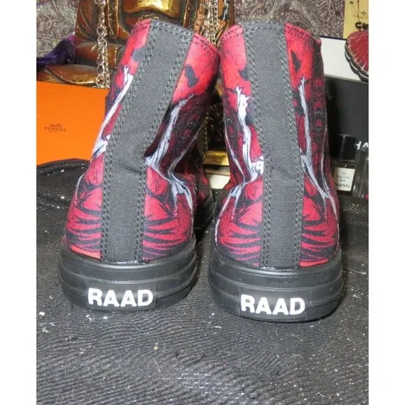 RAAD Shop Red Camo Gorilla High Top Canvas Sneakers men 9.5 women 11 Memory Foam