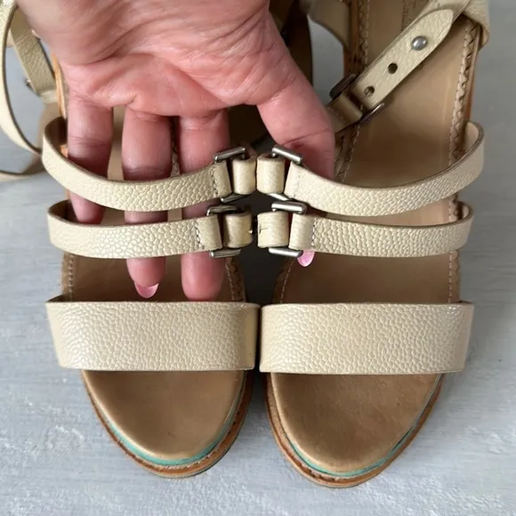 Rag &amp; Bone Pebble Leather Size 6 Made New York Womens Wedge Sandal Strappy Cream