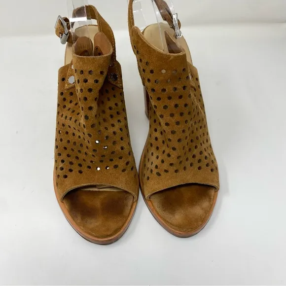 Rag &amp; Bone Wyatt Chunky Heel Slingback Sandal Womens Sz 39.5 Perforated suede