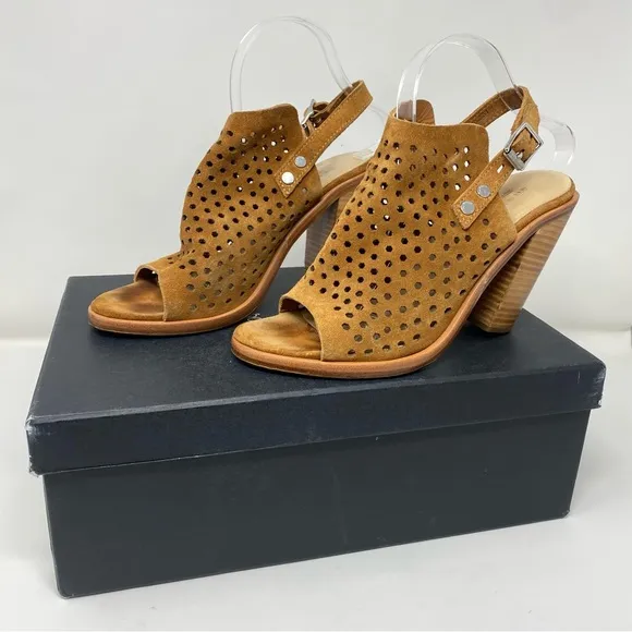 Rag &amp; Bone Wyatt Chunky Heel Slingback Sandal Womens Sz 39.5 Perforated suede