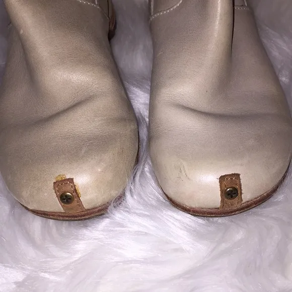 RARE HTF Doc Marten “Helen” boots