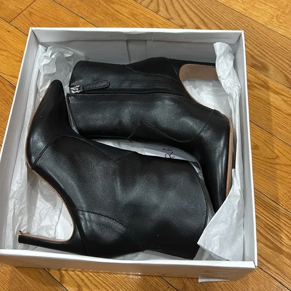 Raye Rudy Bootie in Black, Size: 5.5