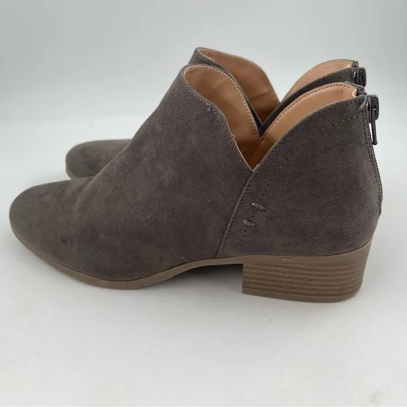 Reaction Kenneth Cole Side Skip Gray Ankle Back Zip Booties - Size 7.5