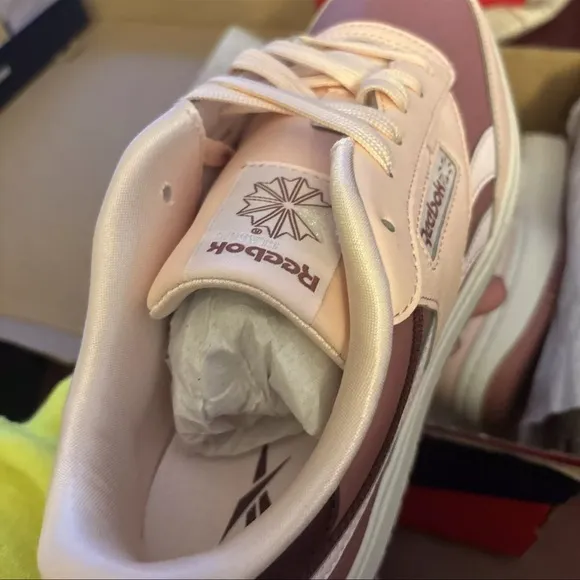 Reebok Kids Shoes in Pink and Brown