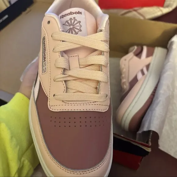 Reebok Kids Shoes in Pink and Brown