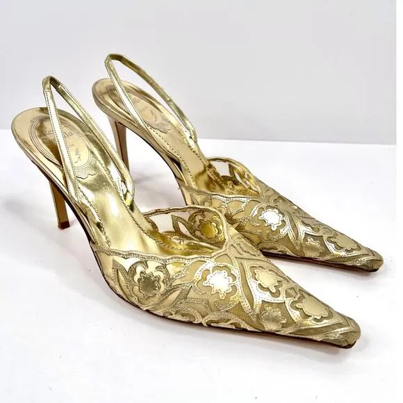René Caovilla Size 8 Metallic Gold Lace luxury Slingback Stiletto Heels
