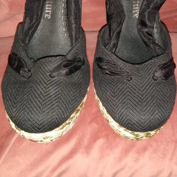 Ribbon Ankle Wrap Tie Juicy Couture Black Wedge Heel Espadrilles Sandals