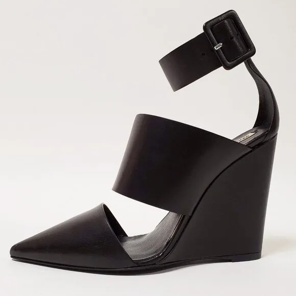 ROBERTO CAVALLI SHOES BLACK LEATHER POINTED TOE WEDGE PUMPS sz IT 39 US 9