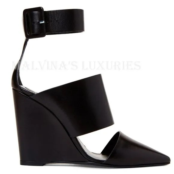 ROBERTO CAVALLI SHOES BLACK LEATHER POINTED TOE WEDGE PUMPS sz IT 39 US 9