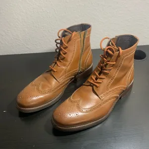 Rock port Wyatt Wingtip Boots