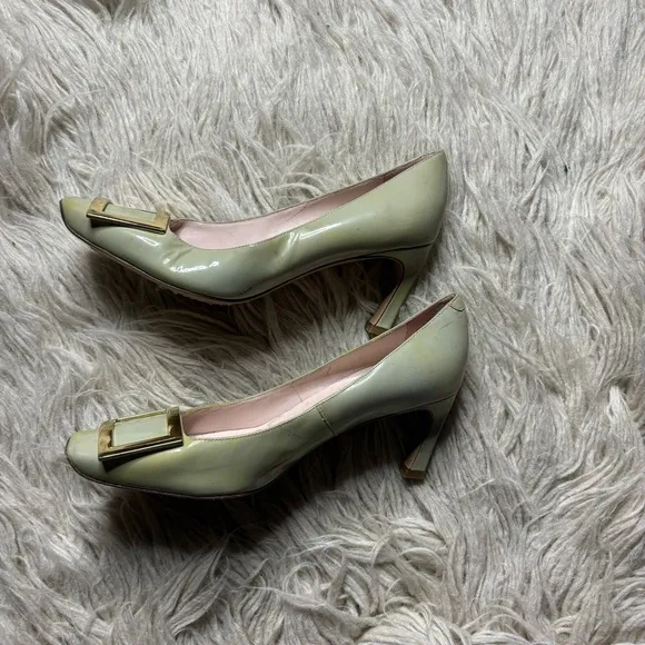 Roger Vivier Dec. Belle Trompette Luxury Designer Leather Court Shoes