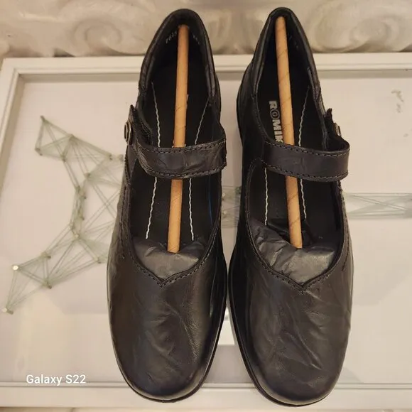 Romika Black Leather &quot;Cassie 50&quot; Mary Janes. NIB. Size EU 38/US 7-7.5