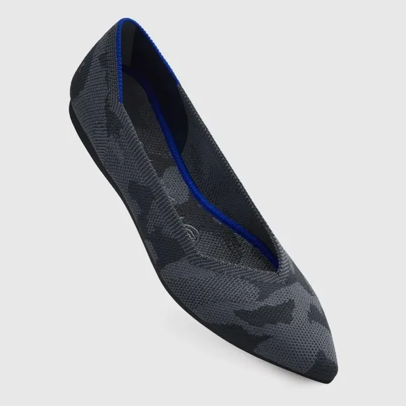Rothy’s The Point Flats in Grey Camo Stylish Black Camouflage Flats Size 8.5