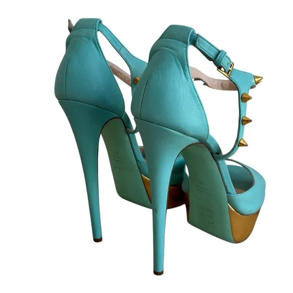 RUTHIE DAVIS Stylish Turquoise and Gold Platform Heels