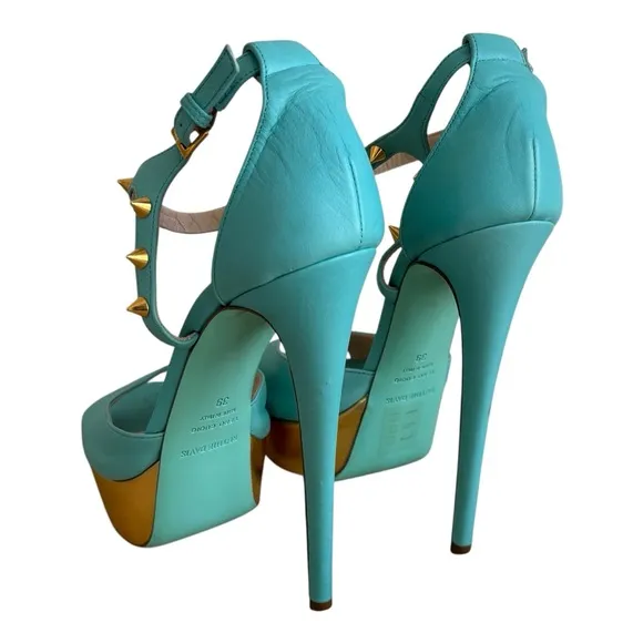 RUTHIE DAVIS Stylish Turquoise and Gold Platform Heels
