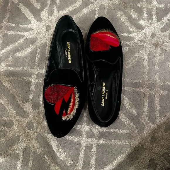 Saint Laurent heart Loafers