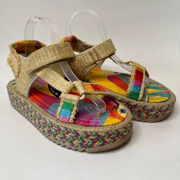 ‼️SALE‼️ Farm Rio Colorful Toucans Platform Sandals