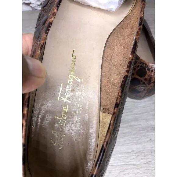 Salvatore Ferragamo Boutique Brown Leather Croc Print Pump Shoes Women Sz 9B US