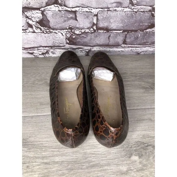 Salvatore Ferragamo Boutique Brown Leather Croc Print Pump Shoes Women Sz 9B US