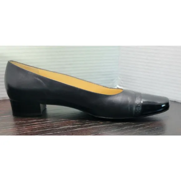 Salvatore Ferragamo Boutique Shoes Womens US 11Black Block Heel Made In Italy