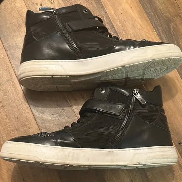 Salvatore Ferragamo Men's Black High-Top Sneakers Size 12D