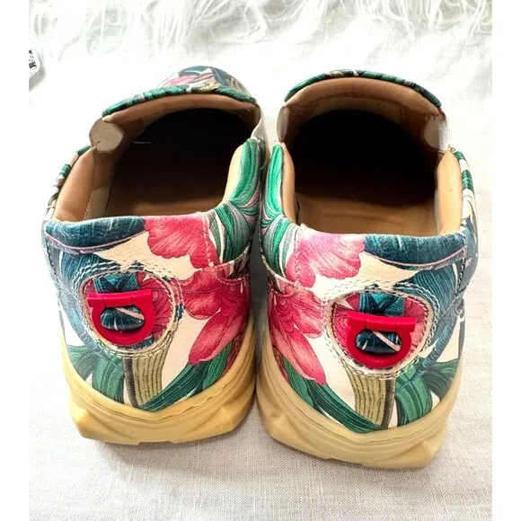 Salvatore Ferragamo Womens Tropical Floral Print Slip-On Shoes Size 7.5