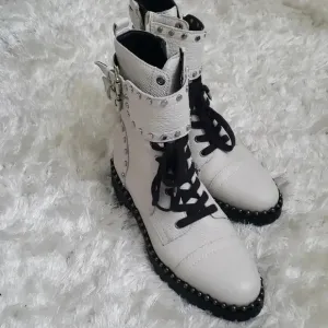 Sam Edelman boots size 7 Brand new