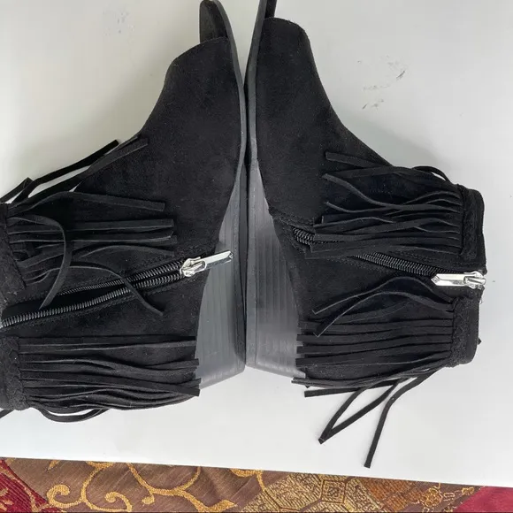 Sam Edelman Kelly Fringe Black Peep Toe Wedge 5