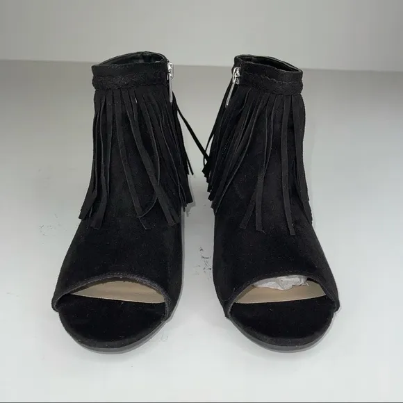 Sam Edelman Kelly Fringe Black Peep Toe Wedge 5