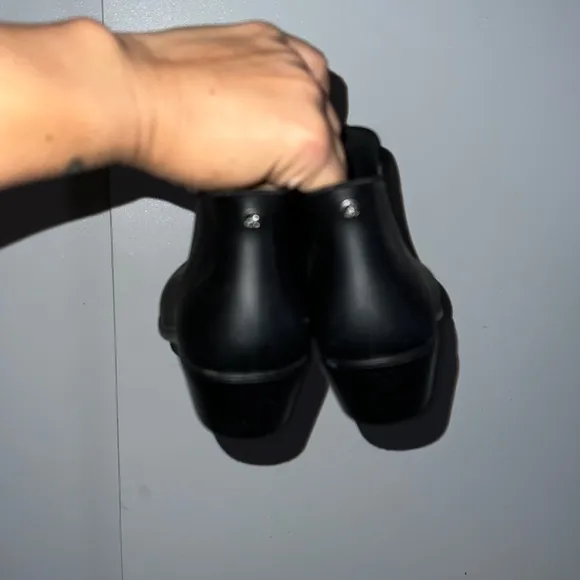 Sam Edelman petty black rain boots