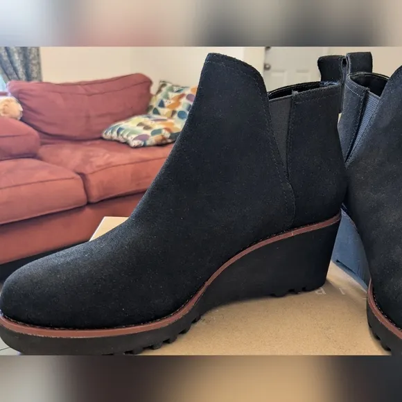 Sanctuary Evolve Women's Black Suede Ankle Boots