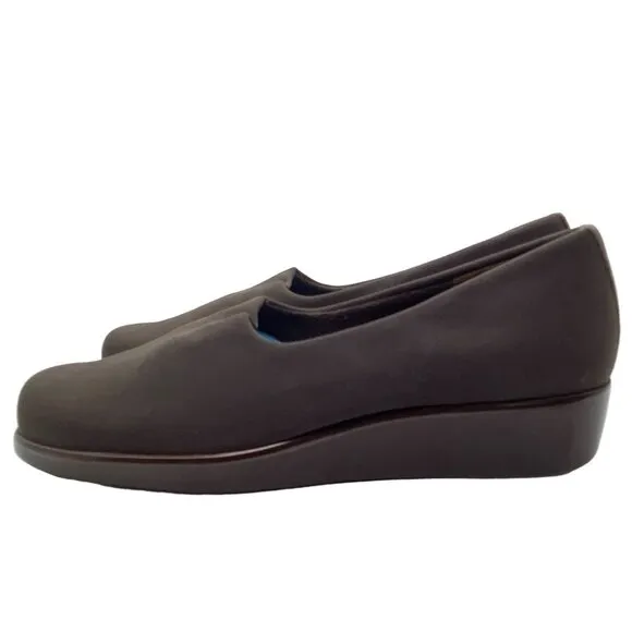 SAS 9N 9 Narrow Bliss Slip On Wedge Shoes Stretch Fabric Tripad Comfort Brown