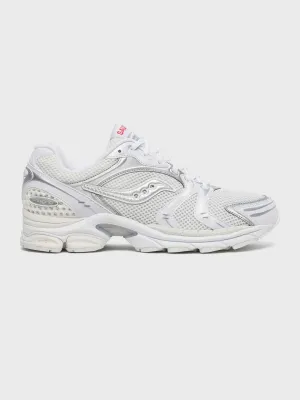 Saucony Progrid Triumph 4 Sneakers | White/Silver