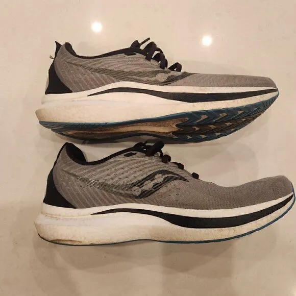 Saucony Endorphin Speed shoe. Size 11.5.
