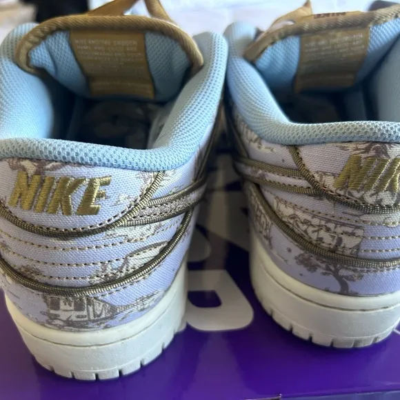 SB Dunks City with burgundy under the shoes