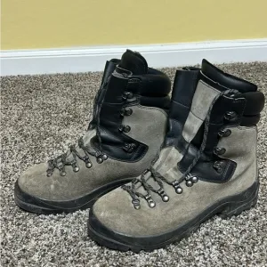 Scarpa fuego size 9