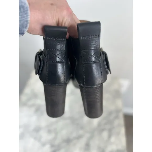 See By Chloe Womens Black Leather Buckle Block Heel SB Booties Shoes Sz 40