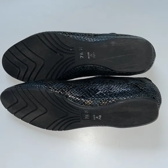Sesto Meucci Women’s Black Bronze Leather Snakeskin Flat Shoes Sz 7.5 Italian‎