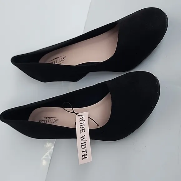 Seychelles Gertrude Heels Women's 8.5 Black Suede Leather Wedge Slip On NWOT
