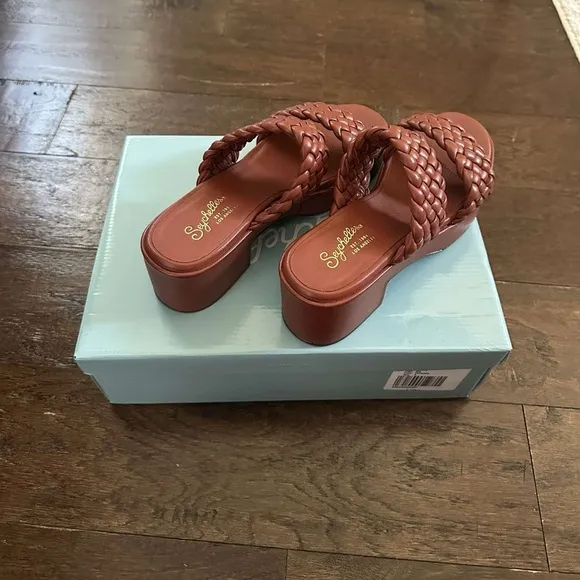 Seychelles-Novelty Platform Heel Sandals-Size 8-terracotta-New