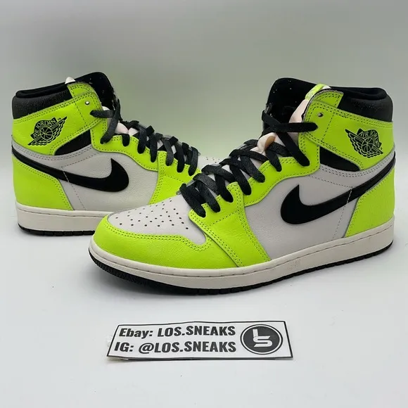 Size 10 - Jordan 1 Retro High OG Visionaire (555088-702)
