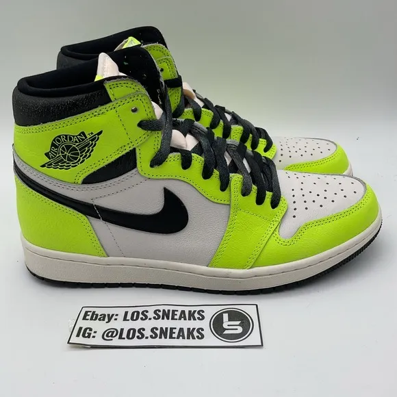 Size 10 - Jordan 1 Retro High OG Visionaire (555088-702)