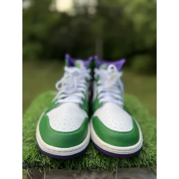 Size 12 - Air Jordan 1 Mid Hulk (554724-300)