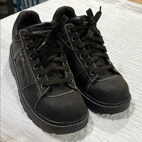Skechers shoes tredds leather brown women’s size 10