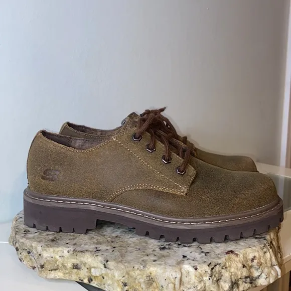 Sketchers Women’s Brown Distressed Nubuck Leather Oxford Lace Up Chunky Shoe 8.5