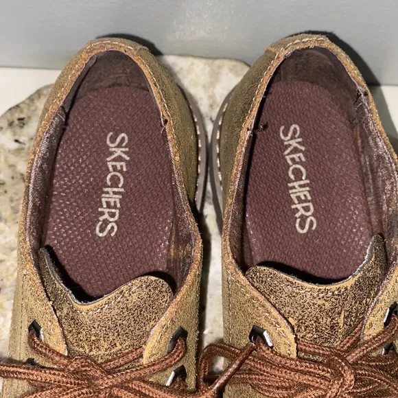 Sketchers Women’s Brown Distressed Nubuck Leather Oxford Lace Up Chunky Shoe 8.5