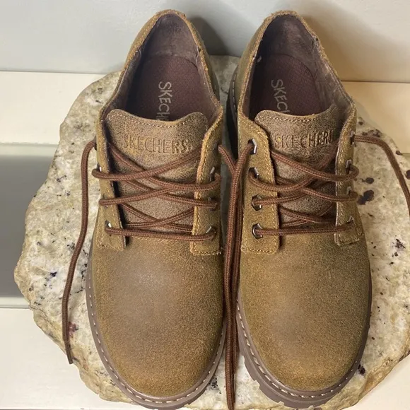 Sketchers Women’s Brown Distressed Nubuck Leather Oxford Lace Up Chunky Shoe 8.5