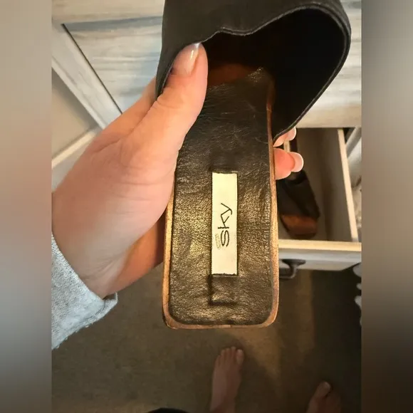 SKY WOMEN’S UNIQUE WEDGE SHOES size 7