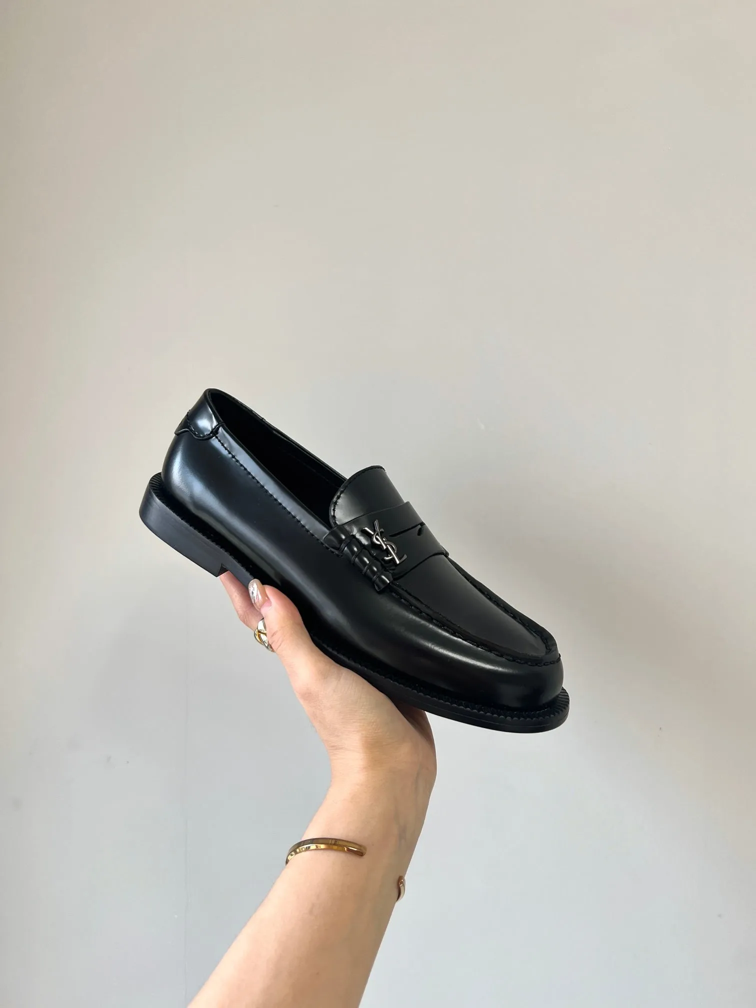 SL Saint Laurent LE High-quality BLACK CALFSKIN Same-day shipping LOAFER
